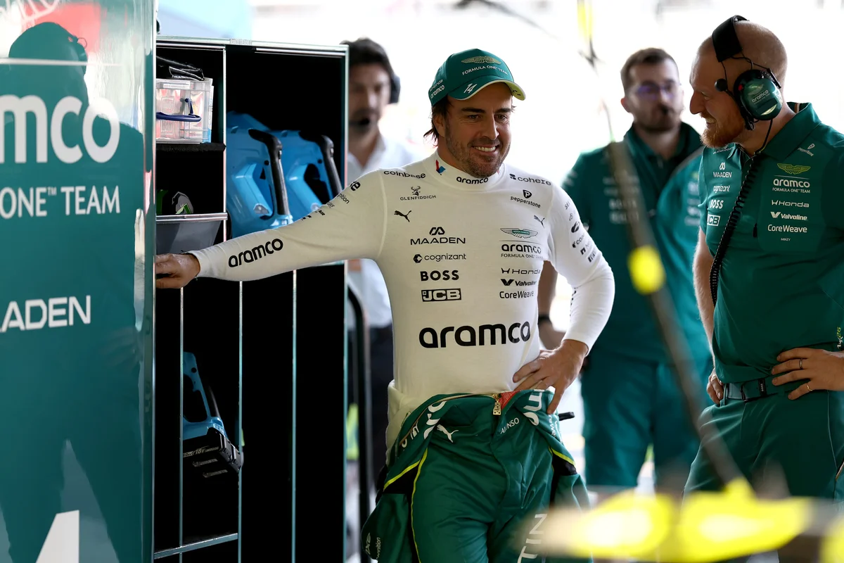 Fernando Alonso agréablement surpris par le rythme Aston Martin vendredi à Mexico