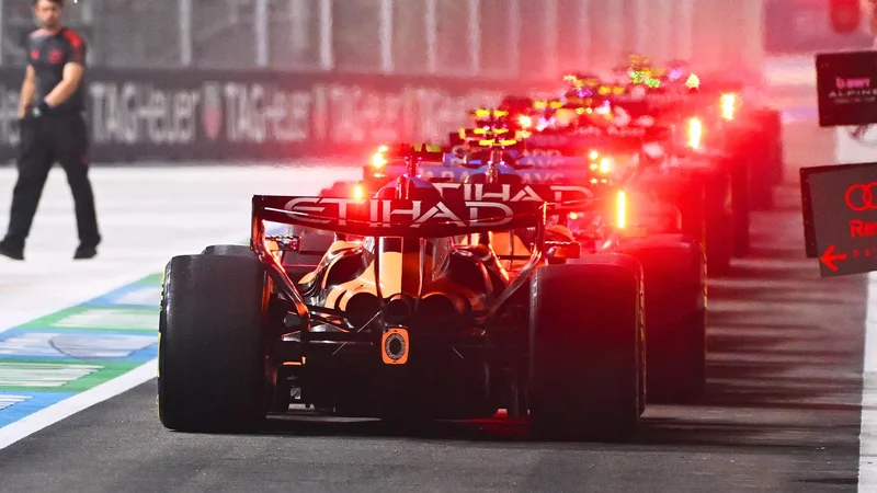 Verstappen snatches Singapore sprint pole as Red Bull strikes first