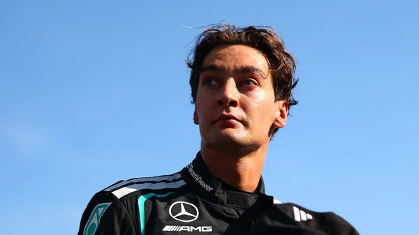 Russell réagit après avoir perdu Antonelli dans le Grand Prix d'Italie