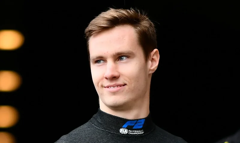 Joshua Duerksen signs with Hitech for the 2027 Formula 2 season