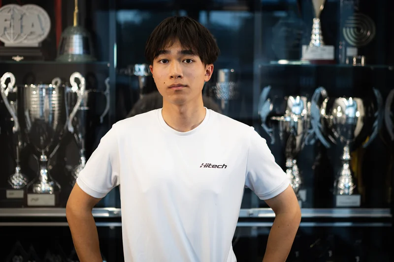Kanato Le sigilli Hitech torna a completare 2027 Formula 3 line-up