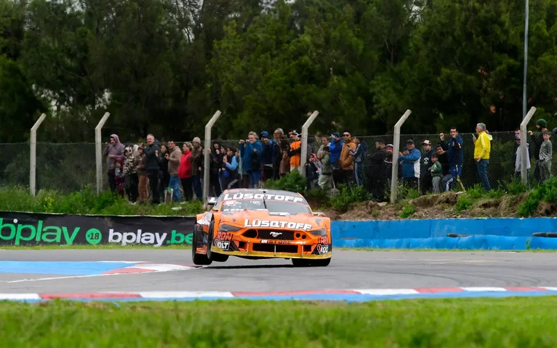 Lambiris, Rossi y Fritzler en las series