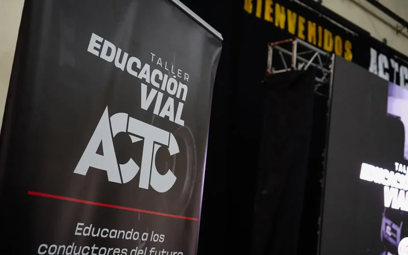 Marking road safety day across Argentina with ACTC Educación