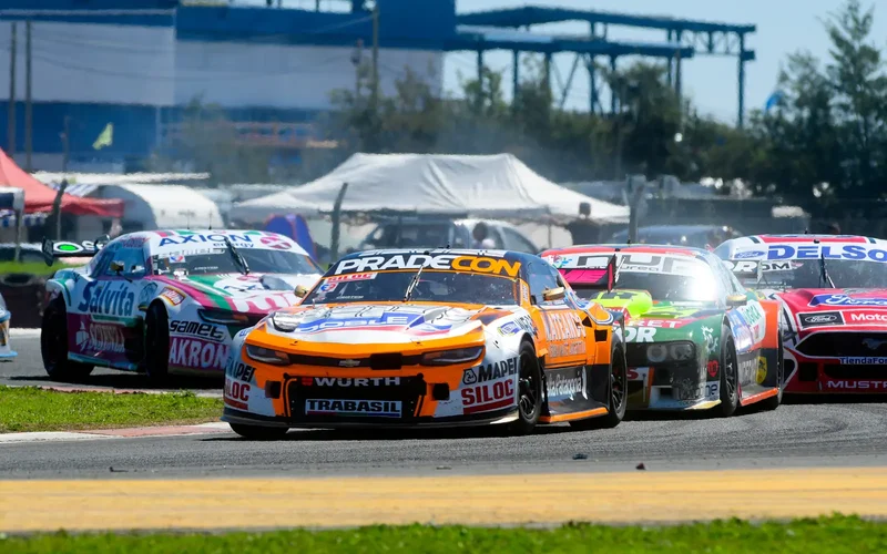 Diez contendientes del campeonato se enfrentan a una realidad ganadora o abusada en Turismo Carretera