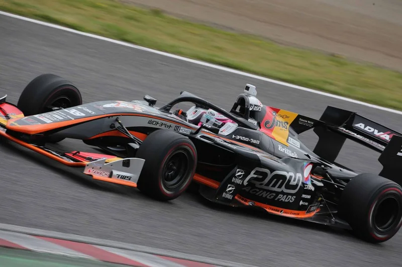 Sho Tsuboi tops Suzuka vrije training 2 na nacht reparaties