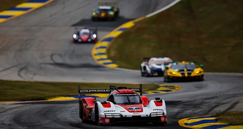 Porsche starts on top as Laurin Heinrich keeps title pressure on at Road Atlanta