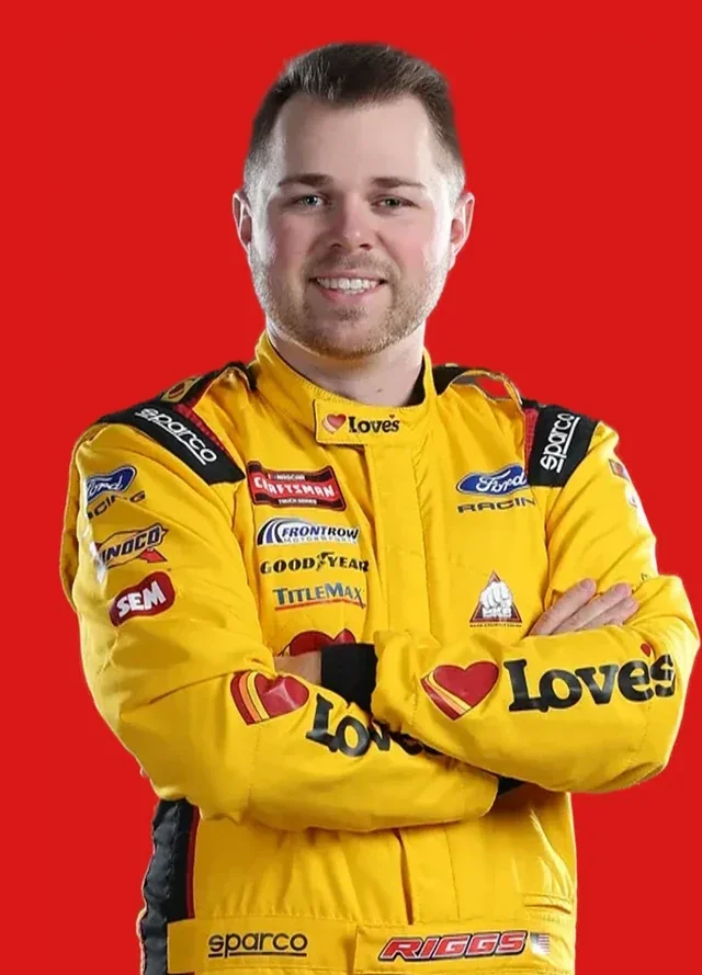 Layne Riggs closes to 17 points of NASCAR Truck lead with Charlotte win