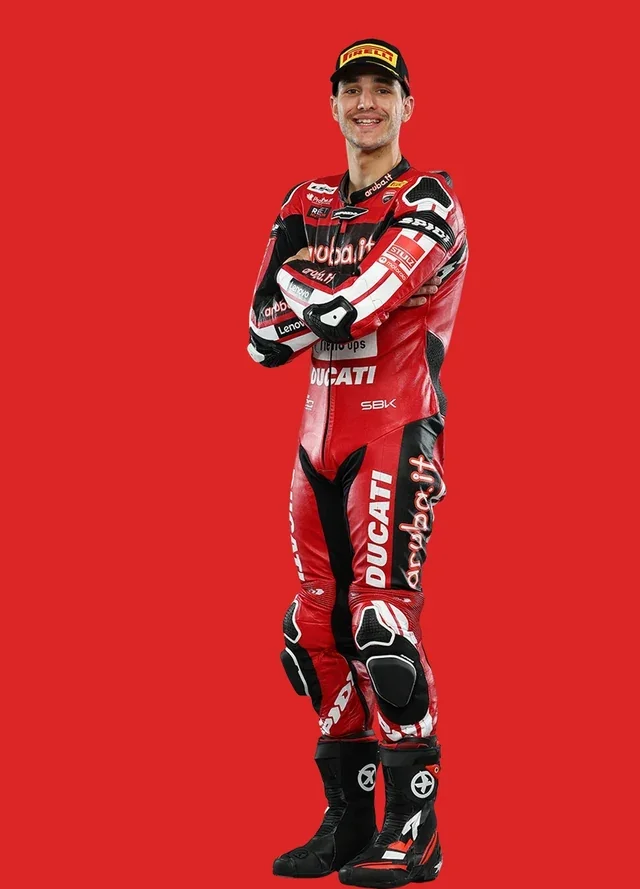 Iker Lecuona domine la course d'ouverture à Cremona alors que Nicolo Bulega clôture le championnat