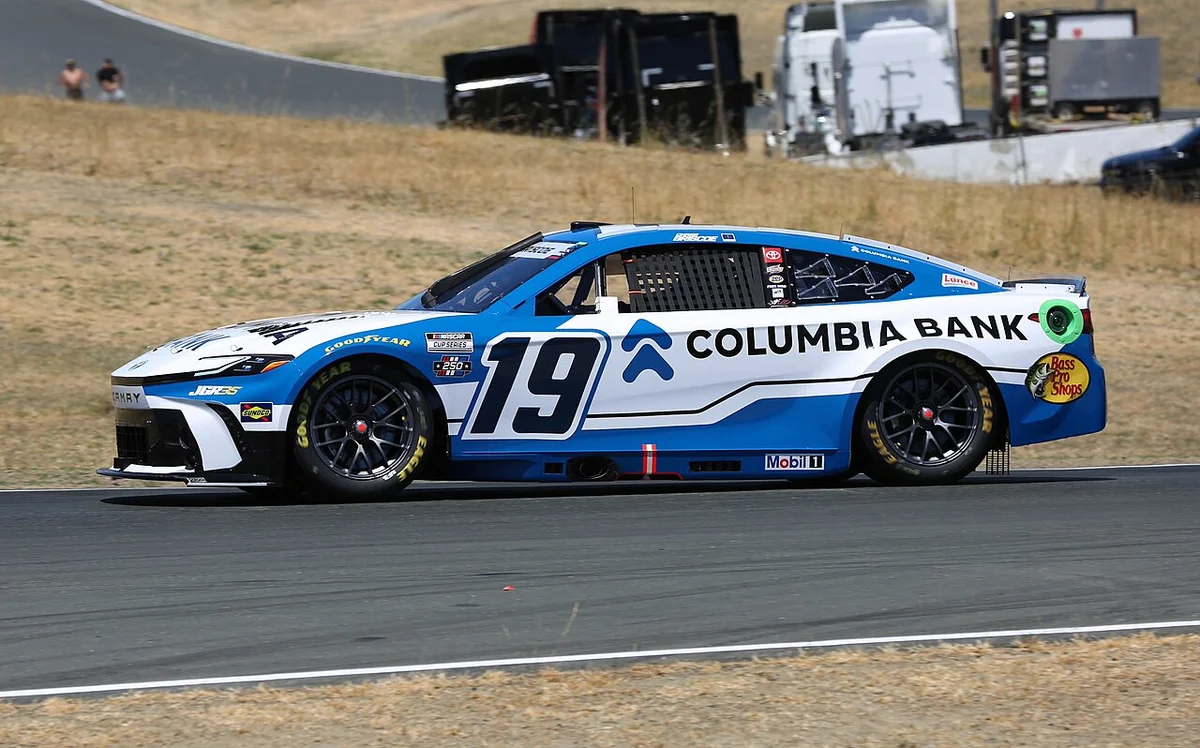 Chase Briscoe cade breve al Kansas come modalità di disperazione termina nella parete