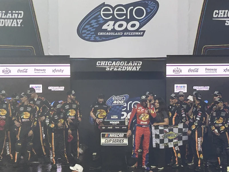 Chase Briscoe cade breve al Kansas come modalità di disperazione termina nella parete