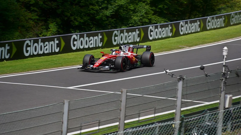 Ferrari 2026 rimpianti e la critica sfida del motore 2027