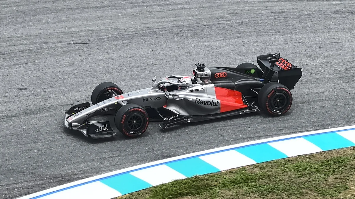 Audi misses out on points again after Nico Hulkenberg suffers anti-stall start in Austin