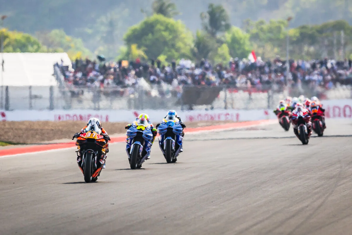 Pedro Acosta slams MotoGP tyre pressure rules after farcical Indonesian grand prix battle